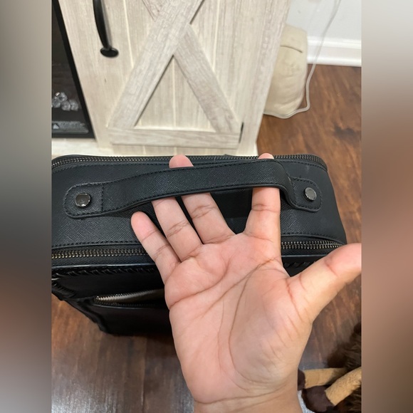 Calpak Kaya 15 inch laptop backpack - Picture 6 of 14